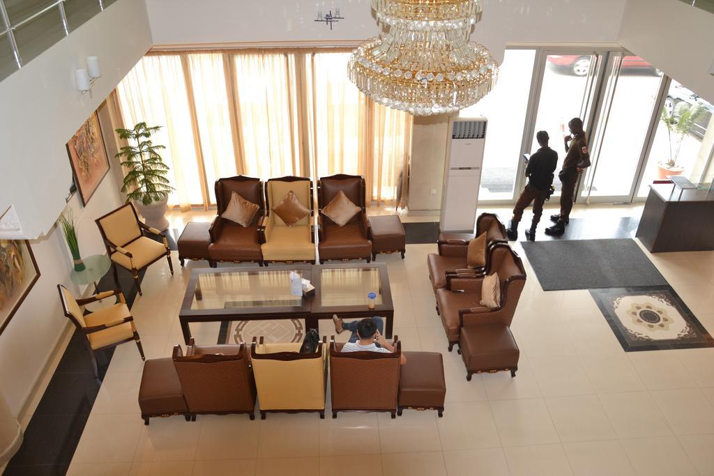 Nobila Airport Hotel Cotonou Extérieur photo