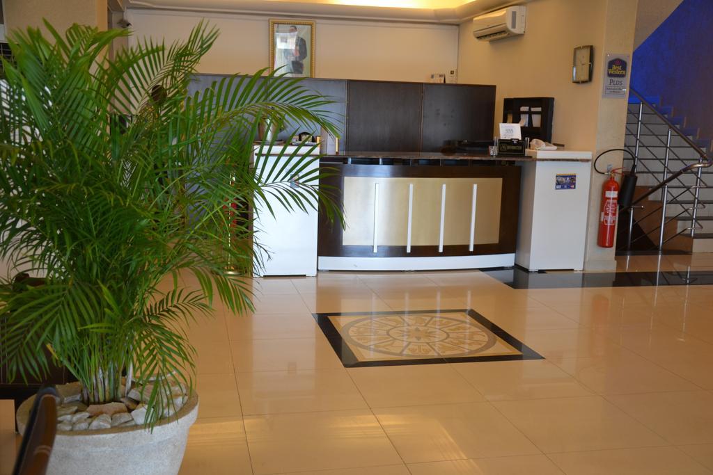 Nobila Airport Hotel Cotonou Extérieur photo
