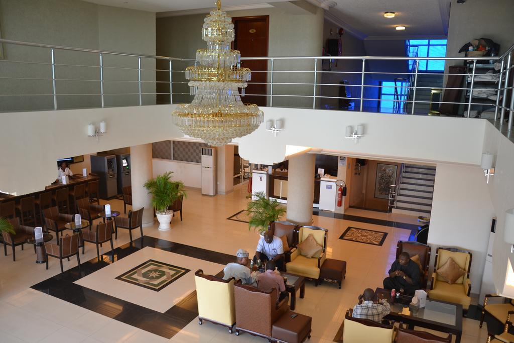 Nobila Airport Hotel Cotonou Extérieur photo