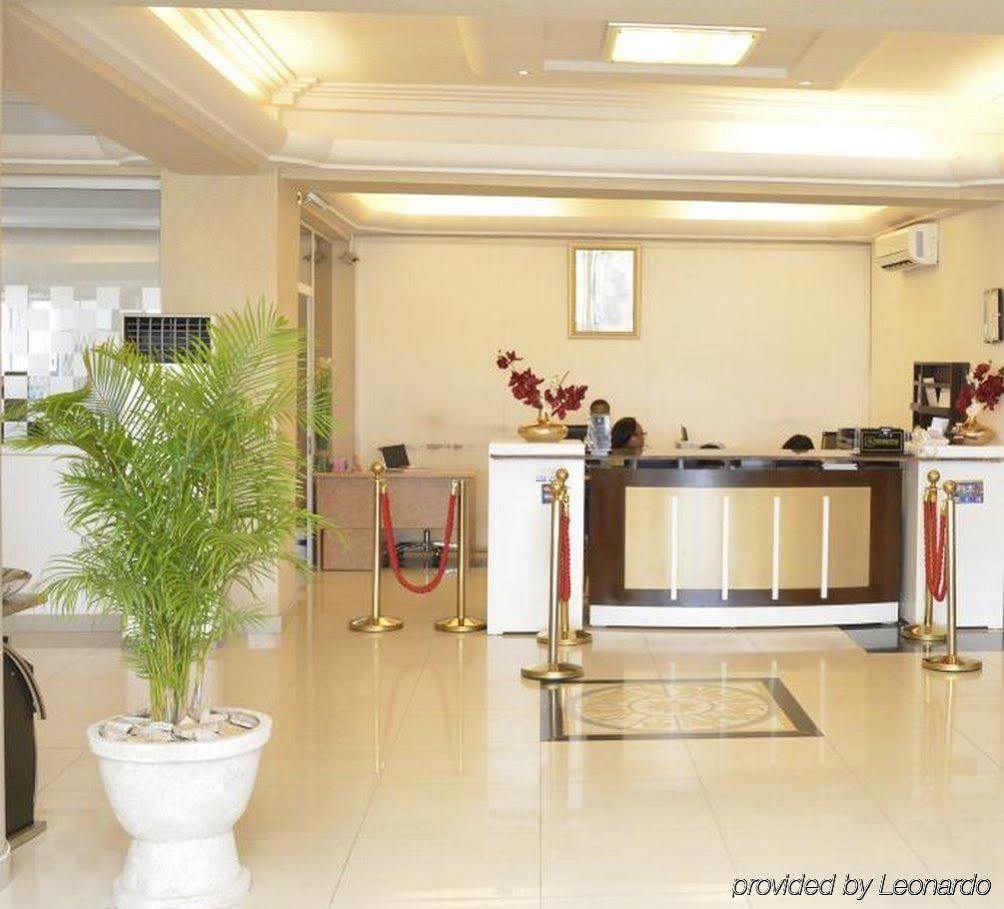 Nobila Airport Hotel Cotonou Extérieur photo